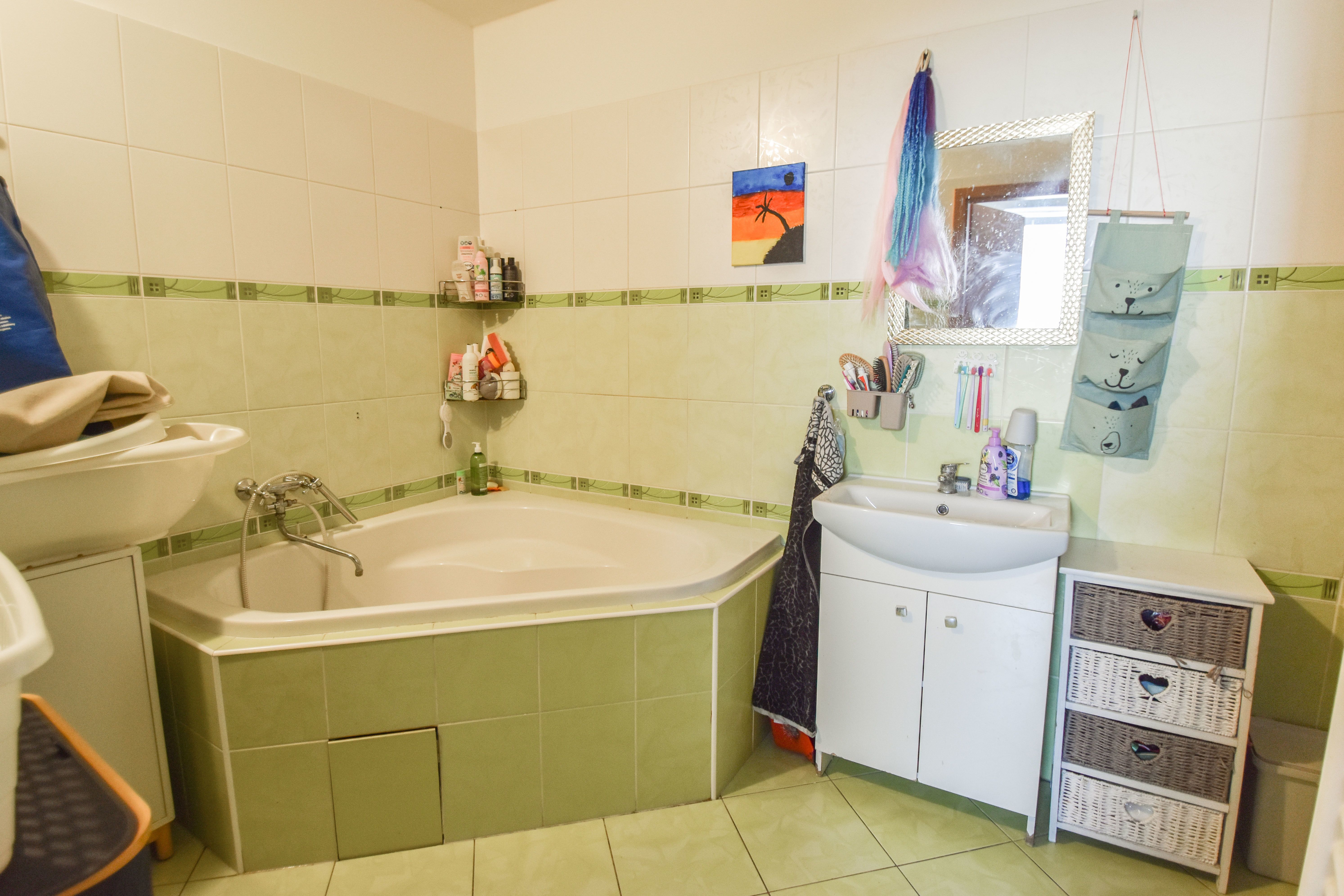 Prodej objektu s pěti byty a prodejnou ve Velké Bystřici - obrázek č.5