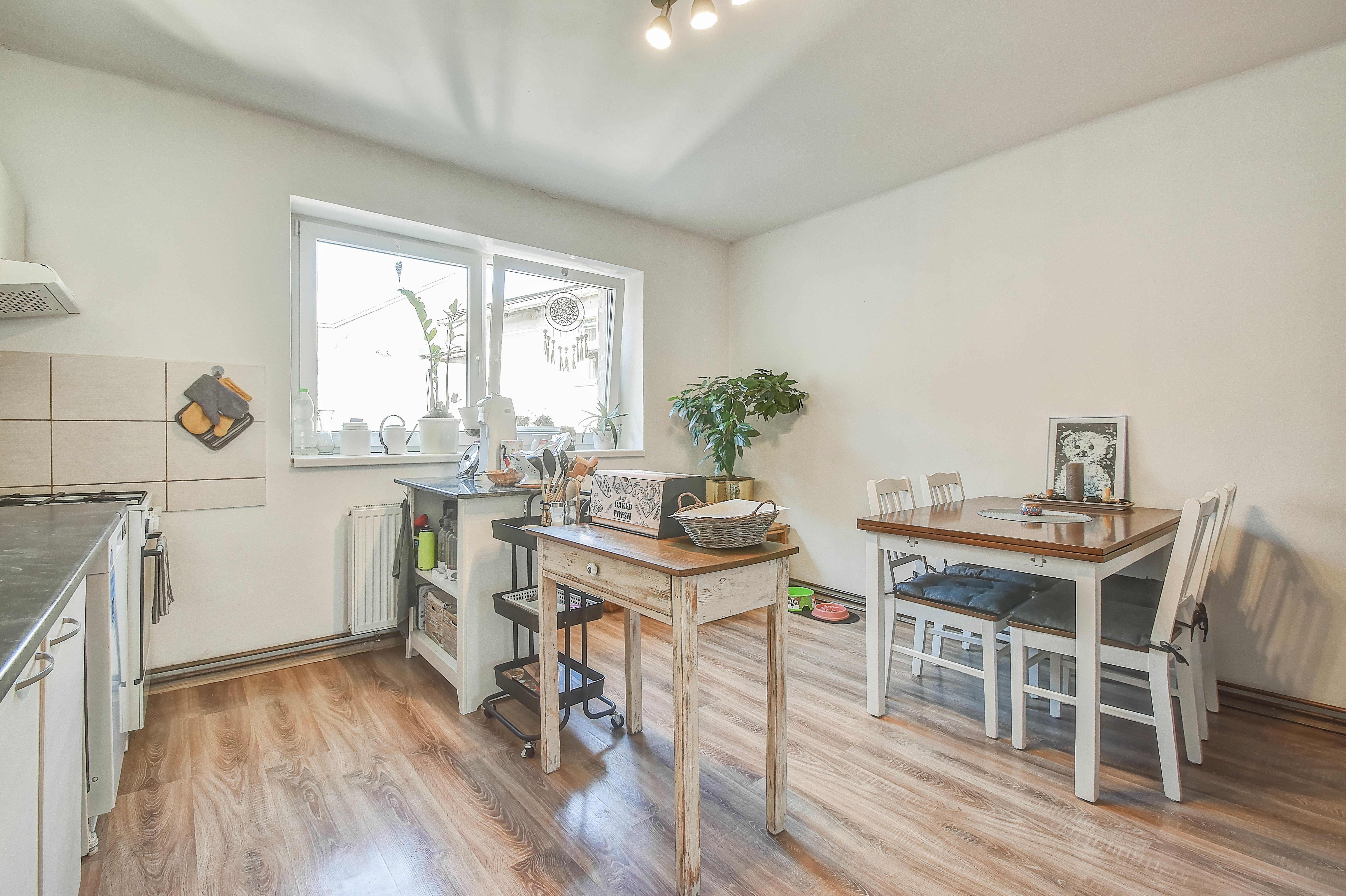 Prodej objektu s pěti byty a prodejnou ve Velké Bystřici - obrázek č.7