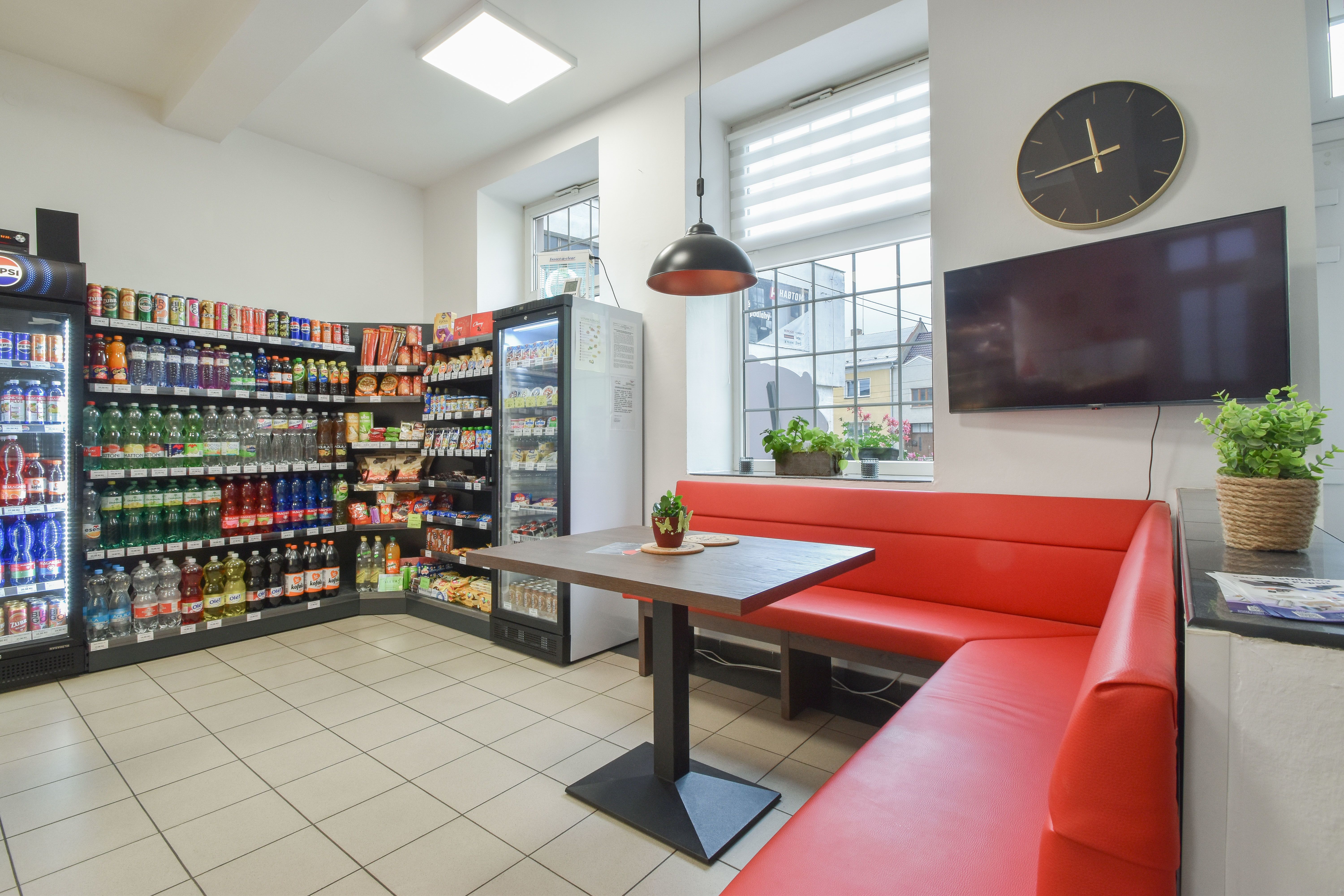 Prodej objektu s pěti byty a prodejnou ve Velké Bystřici - obrázek č.14